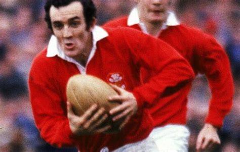 British and Irish Lions Legends - Phil Bennett | Ultimate Rugby Players ...