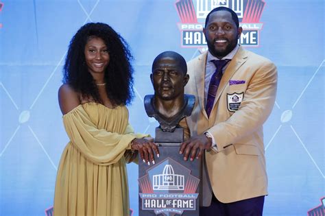 A Recap of Ray Lewis’ Hall of Fame Weekend