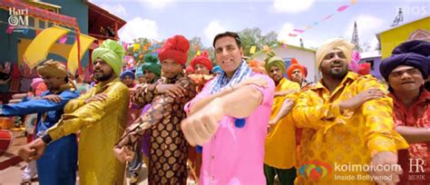 Khiladi 786 1st Wednesday Box Office Collection - Koimoi