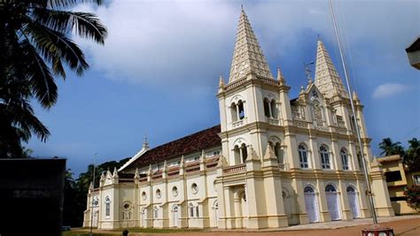 Famous Churches in Kerala - Kerala Tourism Blog - LiveKerala