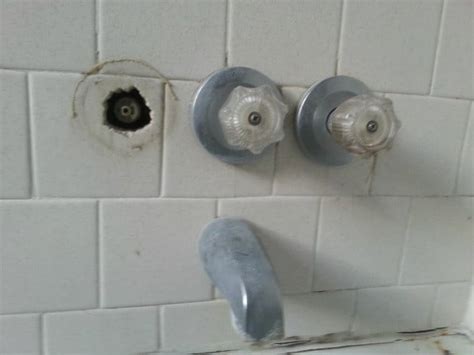 How To Fix a Leaky Shower Faucet? (Step-by-Step Tutorial)