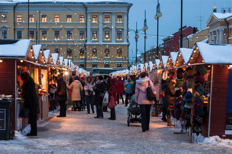 Helsinki Senate Square Helsinki - Discovering Finland