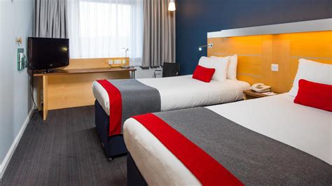 Holiday Inn Express Hemel Hempstead, Hemel Hempstead | HotelsCombined