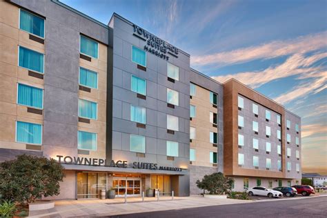 Hawthorne, CA Hotel with Kitchen | TownePlace Suites Los Angeles LAX ...