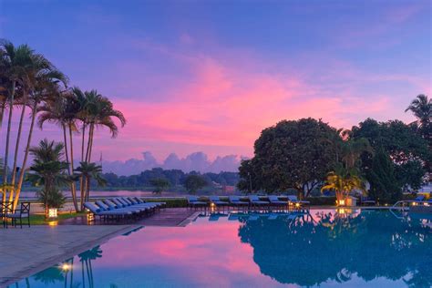 The Best 5-Star Hotels in Hue, Vietnam