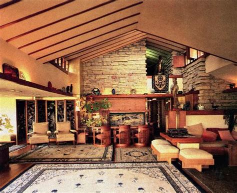 Taliesin Wisconsin interior | :Interior of Frank Lloyd Wright’s home, “Taliesin ... Frank Lloyd ...