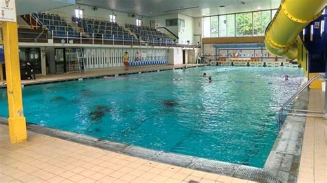 New £10m pool for Shrewsbury ahead of Quarry rebuild - BBC News