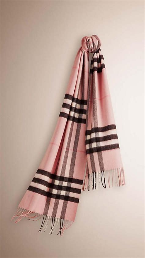 Pin on Burberry scarves