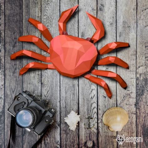 Make your own papercraft crab with the PDF template by Ecogami