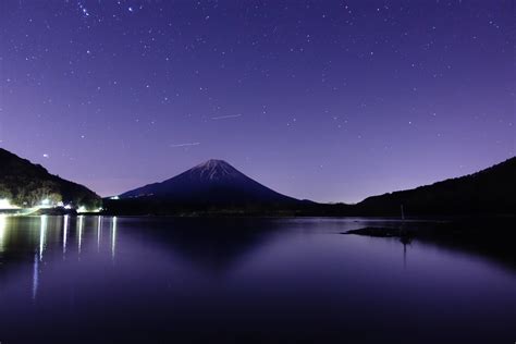 Night Sky Over Mt. Fuji - Jan. 2016 [5472x3648] [OC] : spaceporn