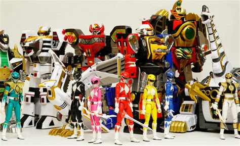 Toy Review: MMPR Ninja Megazord - JUSTVERYRANDOM