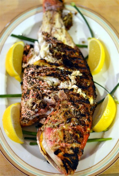 Die besten 25+ Whole red snapper recipes Ideen auf Pinterest | Schnappfisch rezepte, Gebakener ...