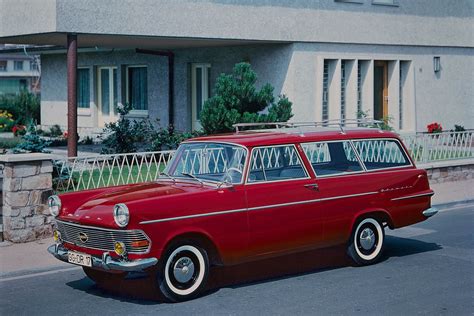 Opel: i 60 anni della Rekord P2 - Ruoteclassiche