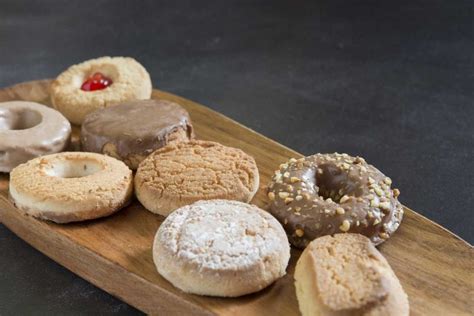 Polvorones, Spain's Traditional Christmas Cookies