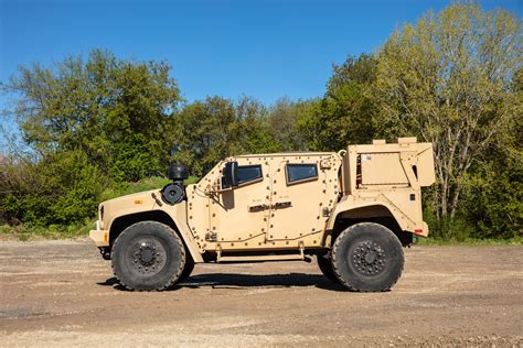 OSHKOSH DEFENSE RECEIVES FIVE NEW PATENTS ON HYBRID ELECTRIC JLTV | Oshkosh Defense