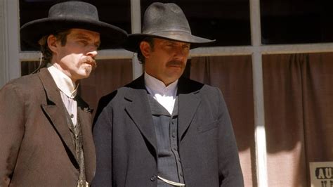 Wyatt Earp (Movie, 1994) - MovieMeter.com