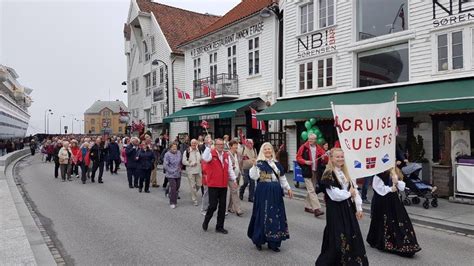 Cruise guests visiting Stavanger join Norway's National Day parade | Seatrade Cruise News