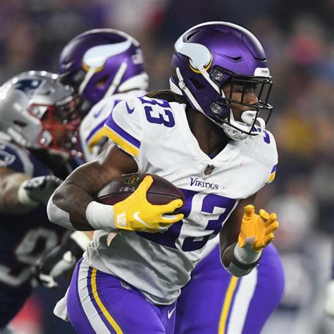 Video: Watch Dalvin Cook Race Past Dolphins for TD to Extend Vikings ...