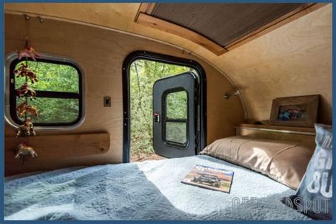 8 Super Cool Teardrop Camper Interiors | OffGridSpot.com