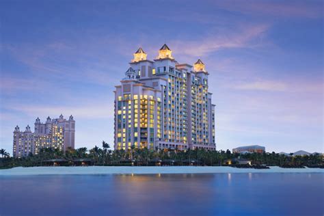 The Cove Atlantis: A Romantic Luxury Hideaway