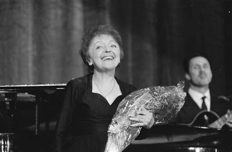 Top 10 Most Popular Edith Piaf Songs - Discover Walks Blog