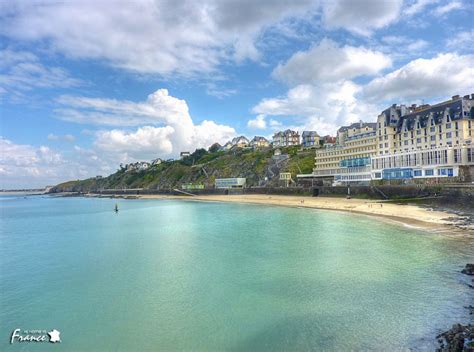 The beautiful and refreshing beach of Granville makes for a perfect spot to swim in the Manche ...