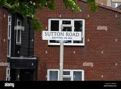 Essex road sign hi-res stock photography and images - Alamy