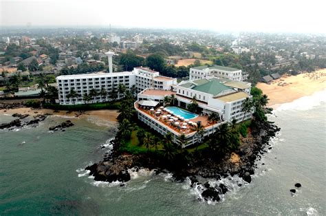 Mount Lavinia Hotel | Hotels in Mount Lavinia, Sri Lanka