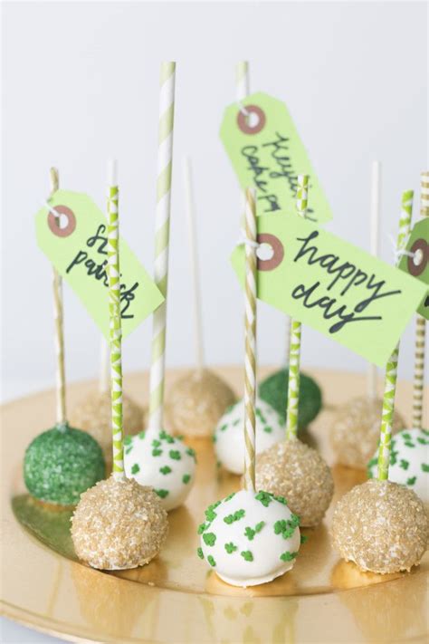 St. Patrick's Day Cake Pops | St patricks day cakes, Cake pops, Cake pop designs