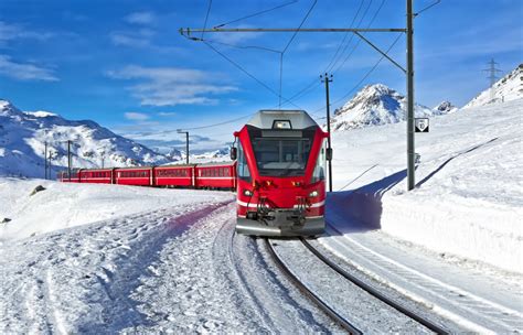 氷河！ベルニナ急行列車！絶景☆スイス鉄道の旅