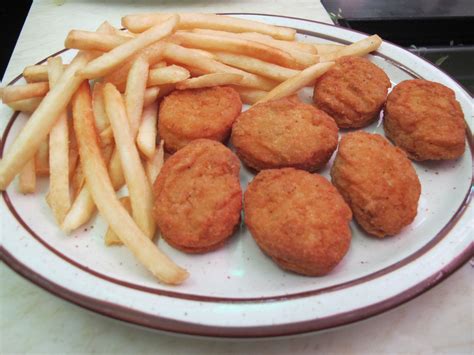 Wendy's French Fries Chicken Nuggets | Kid's Menu | Kids menu, Food, Menu