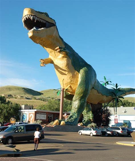 "World’s Largest Dinosaur" in Drumheller, Alberta, Canada ~.~ | Drumheller, Roadside attractions ...