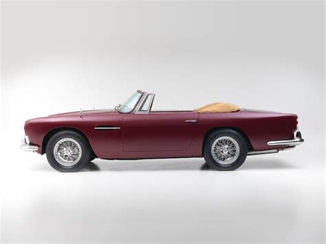 This 1962 Aston Martin DB4 Convertible Is a Rare Gem, Could Fetch $1,4M at Auction - autoevolution