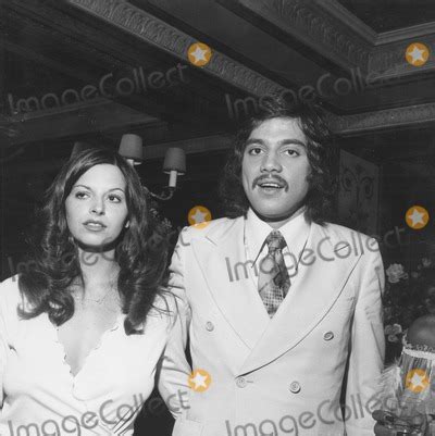 Photos and Pictures - Freddie Prinze and Wife Kathy. 2165 1976 Nate Cutler/Globe Photos, Inc.