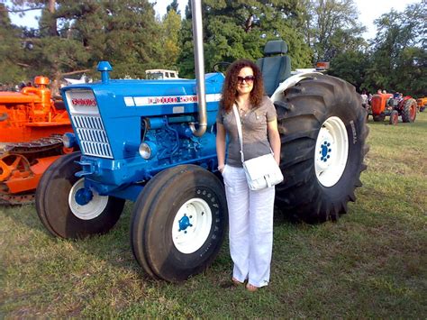 5000 Ford part tractor