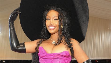 SZA Declares 'Industry Pressure' Did NOT Influence Her BBL