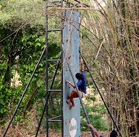 Stock Pictures: Adventure Sports - Valley crossing and wall climbing