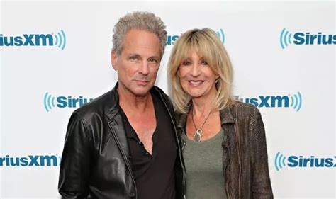 Is Lindsey Buckingham married to Christine McVie? - ABTC