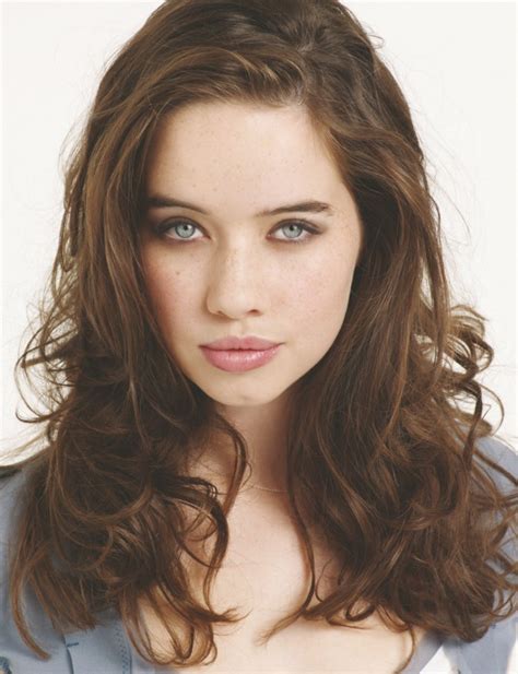 Anna Popplewell | Narnia Fans