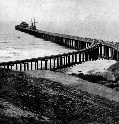 Santa Monica Pier - Wikipedia