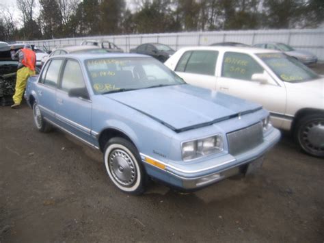 1987 Buick Skylark - Information and photos - MOMENTcar