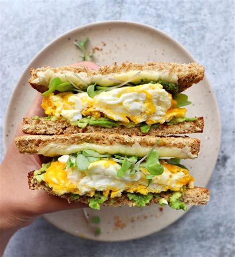 Scrambled Egg and Greens Sandwich by veggininthecity | Quick & Easy ...