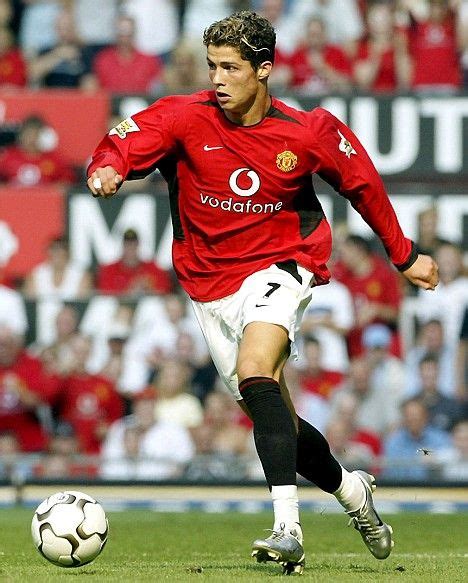 Pin on Manchester United 03 - 04 | Cristiano ronaldo, Cristiano ronaldo ...