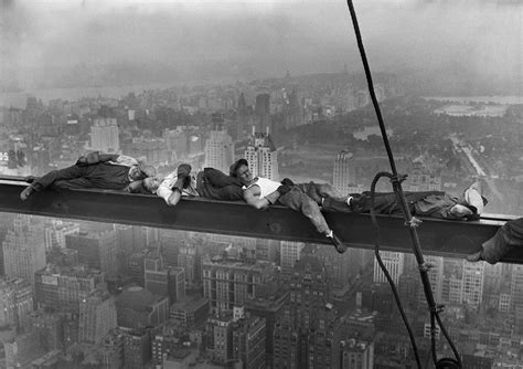 Lunch Atop a Skyscraper: The Story Behind the Famous Shot in 1932 ...