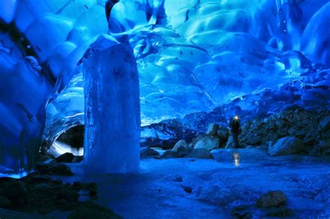 Mendenhall Ice Caves – the Fragile Alaskan Wonders, USA - Snow ...