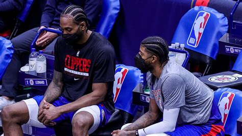 Clippers' Kawhi Leonard out at least 1 week with sore foot | NBA.com