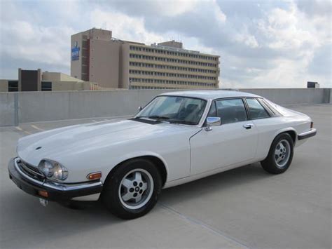 1988 Jaguar XJS - Information and photos - MOMENTcar