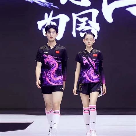 Li Ning's new table tennis uniforms Chinese national team competition ...