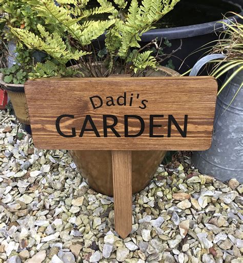 personalized wooden garden signs - Leonarda Neuman