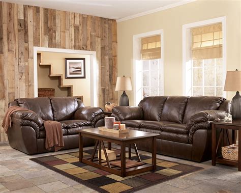 Deep Couch Ashley Furniture - Homecare24